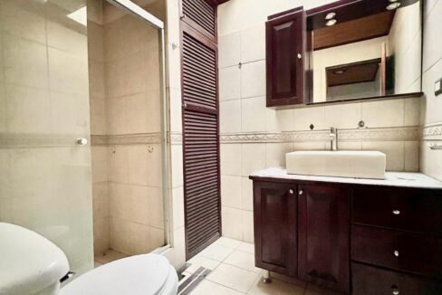 WhatsApp Image 2024-06-11 at 09.50.46 (1)