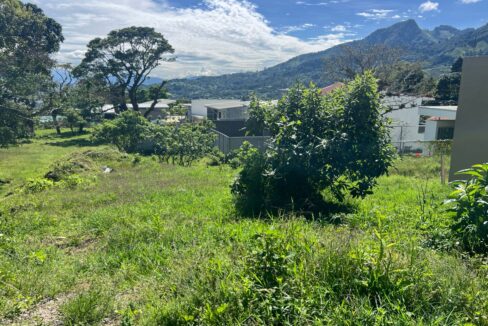 WhatsApp Image 2025-10-21 at 09.07.15 (2)