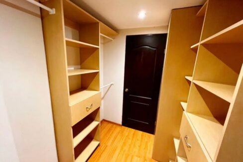 WhatsApp Image 2025-10-23 at 11.00.24 (2)