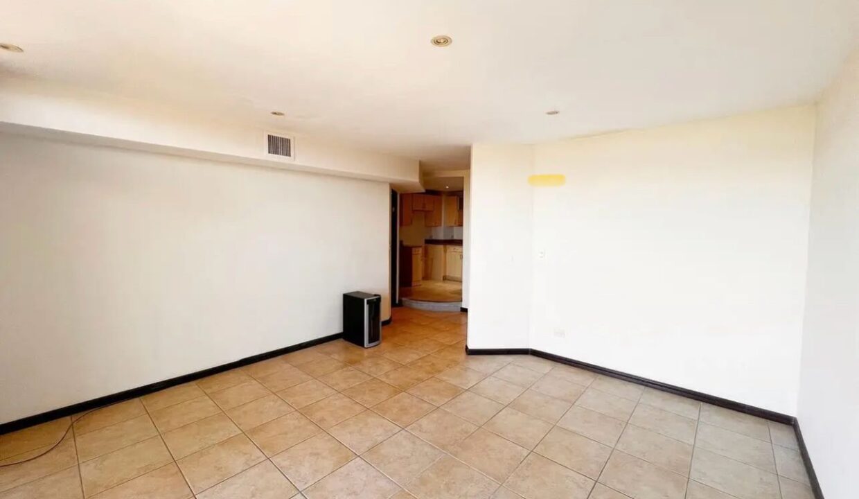 WhatsApp Image 2025-10-23 at 11.00.24 (4)